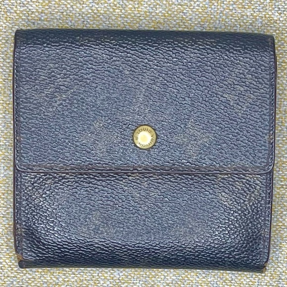 Louis Vuitton Handbags - Louis Vuitton Monogram Wallet